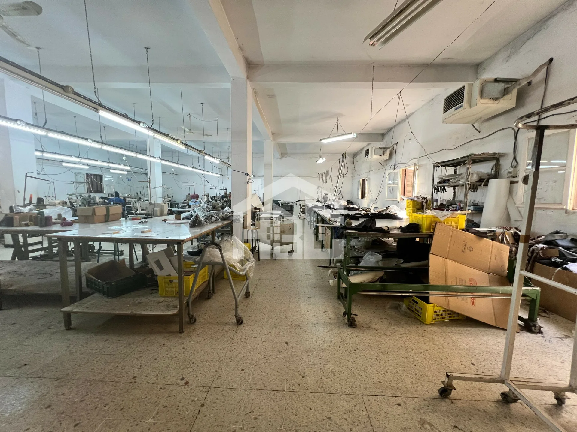 Dépôt de 400 m² à M’nihla
