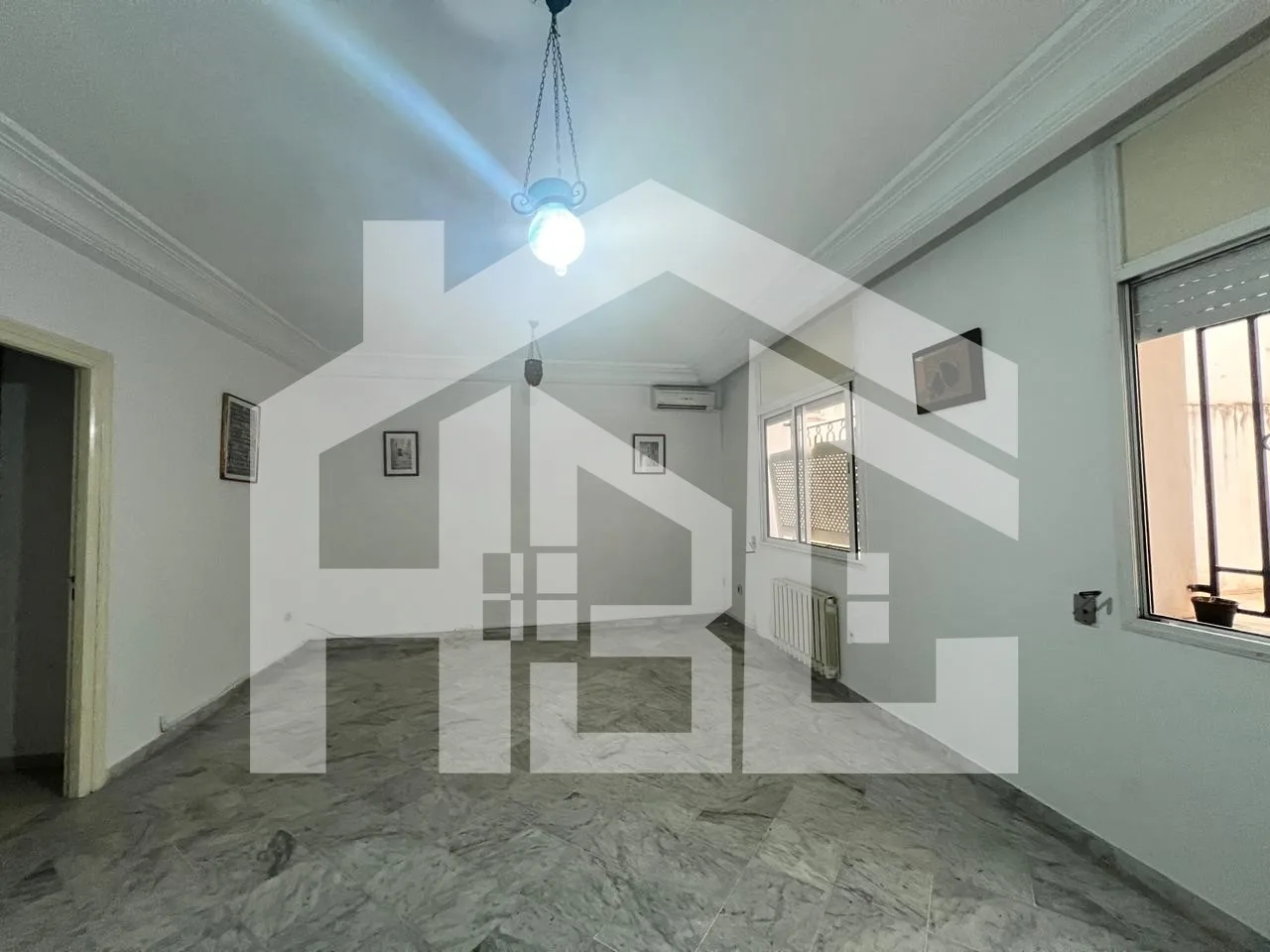 S+1 de 50 m² à Ennasr 1